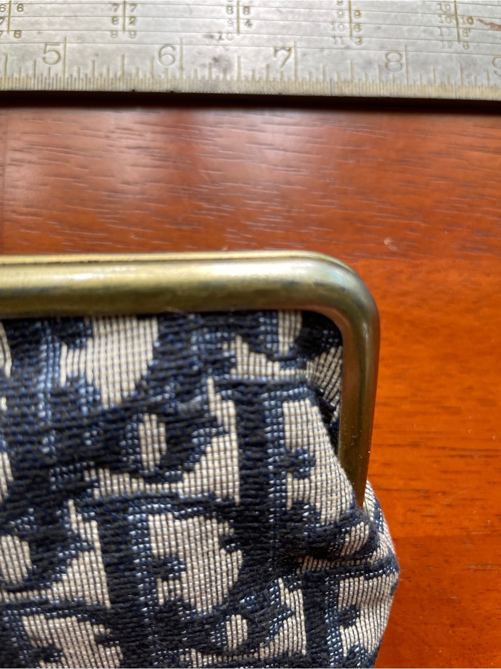 Dior Monogram Canvas Kiss-Lock Cosmetic Case in Navy and Cream - Picture 3 of 12